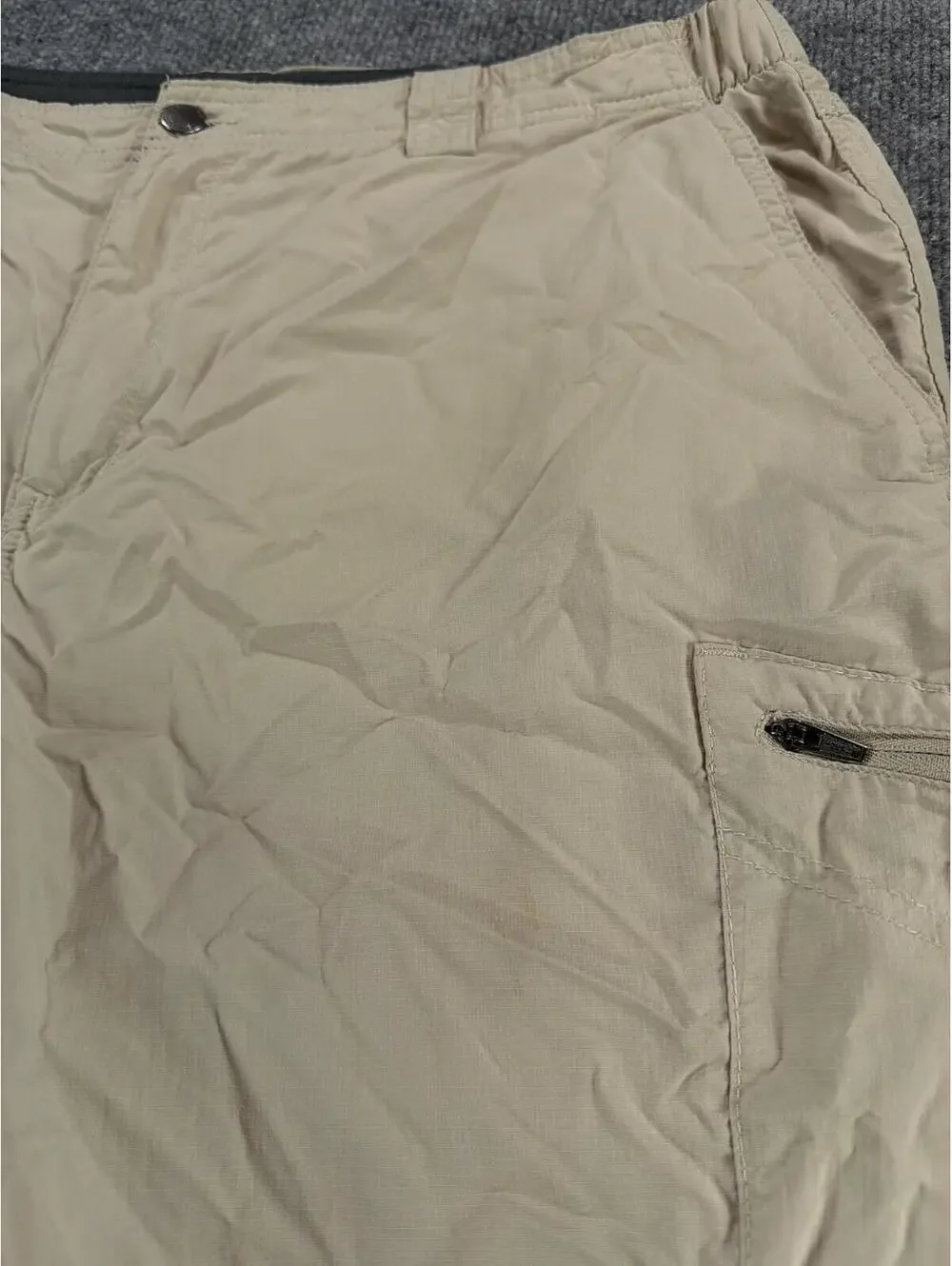 Columbia beige cargo